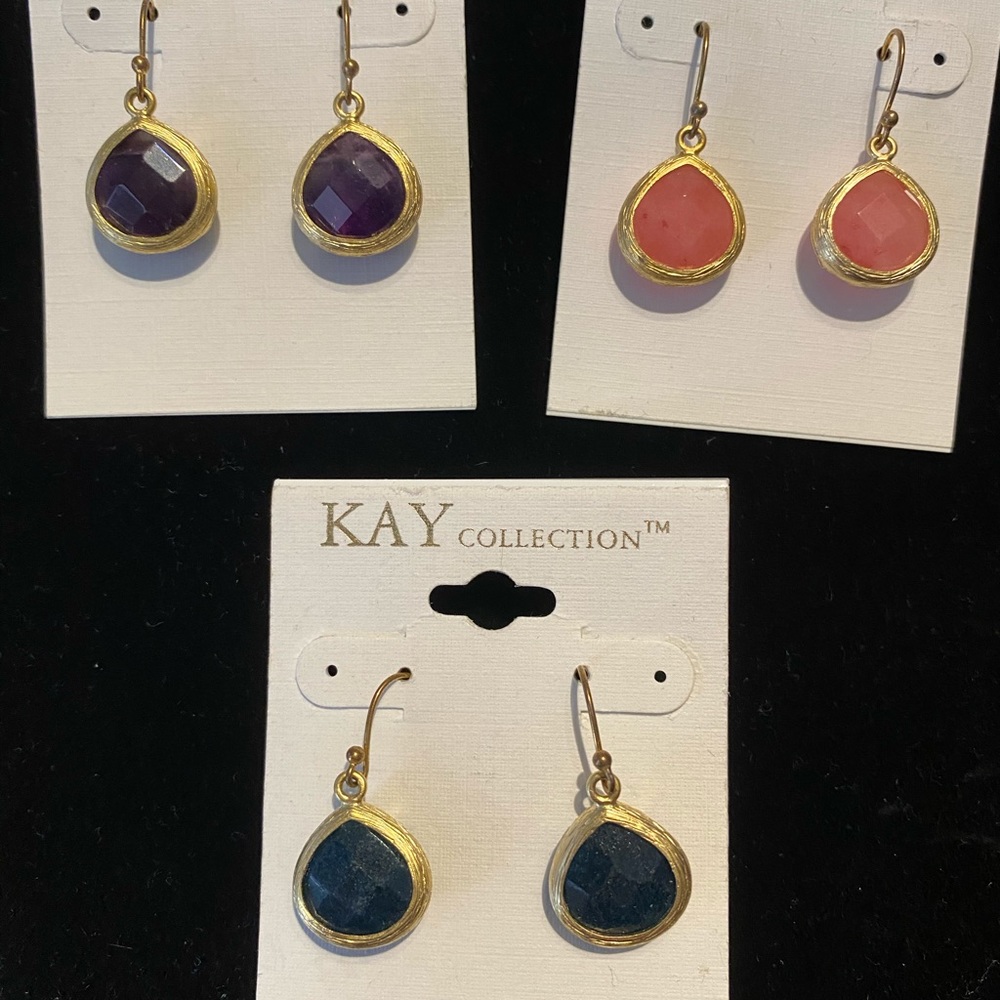 Earrings - Picture 2 of 4